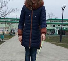 Одежда б/у для подростков и женщин.