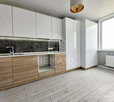 Se vinde apartament, amplasat pe str. Grenoble, de la compania de ...