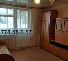 Продам 1-комн. кв., Кр. Казармы, 5/5, до Центральной площади 5-7 мин.
