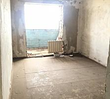 Продается 2 комнатная квартира на Бородинке