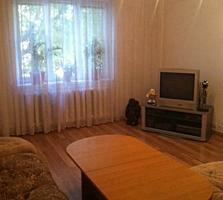 Центр 5 комнат ОРХИДЕЯ, 1/9,. кух. 11кв, вся мебель, 101 м2