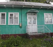 Se vinde casa în satul Uşurei raionul Rîşcani. Preţul se mai discută.