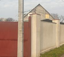 Продам два дома на 18 сот земли р-он Ориона