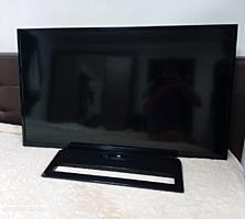 Телевизор TOSHIBA 102см. в хорошем состоянии smart wi-fi bluetooth