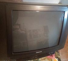 Телевизор Грюндиг на запчасти продаю 100 р.