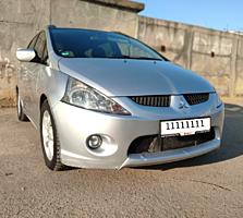 Mitsubishi Grandis 2008 г. в. дизель