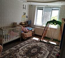 Продам 2-х комнатную квартиру (чешка).