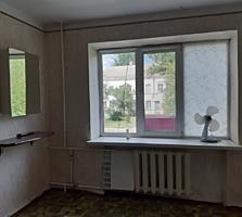 Предлагается комната в коммуне на Хуторской