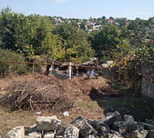 Vînd. Tipul lotului: De construcție. Suprafața terenului: 6 ari. ...