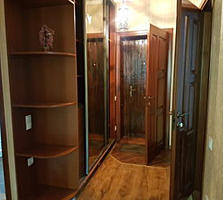 Apartament 3 camere, str. Creangă vizavi Institutul Pedagogic, et. 2/3