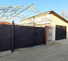 Дом в р-не Кирпичи с капитальным гаражом.