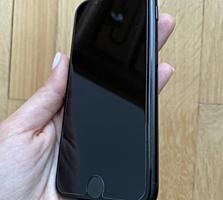 Продаю Apple iPhone 7 32 GB black