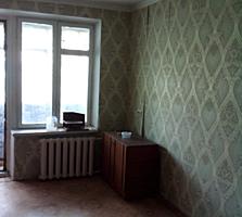 Комната 19,5м в хорошем состоянии, дверь новая,