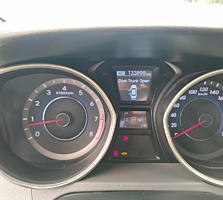 Hyundai Elantra 2012 года, 1,8 бензин, автомат, не американка