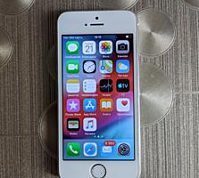 Продам iPhone 5s на 32gb торг