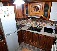 Vă propunem spre vînzare apartament cu 3 camere, amplasat în sect. ...