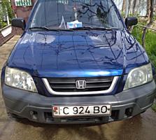 Honda CR-V 1998г. 2.0 бензин Продается в связи с переездом в РФ.