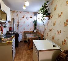 Продается полдома р-н Кирпичи 43.3кв. м с отдельным входом, 8 соток