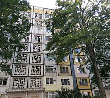 Va propunem spre vinzare apartament spatios in sectorul Botanica. ...