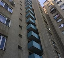 Va oferim spre vinzare apartament cu 3 odai in sectorul Centru. ...