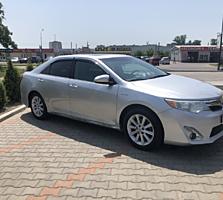 Продам Toyota Camry V50 Hybrid XLE 2013г.