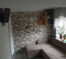 Vînd. Număr de nivele: 1 nivel. Număr de camere: 1. Starea casei: ...