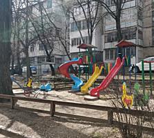 Центр, 102 серия, 3-комнатная, большая лоджия 10 м2!