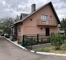 Продам добротный 2-эт дом в с. Голубовка Новомосковского района