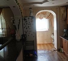 Продаётся отличная 4-комнатная квартира.