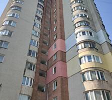 De vinzare apartament cu 2 odai separate, unilateral, bloc secundar. .