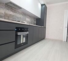 Centru, apartament cu 2 odai spatios!