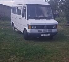 Продам бус Мерседес 208д 2,3 дизель 2200$ 1995 год