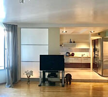 Vînd. Numărul de camere: Apartament cu 3 camere. Fond locativ: ...