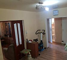 Spre vinzare se ofera apartament spatios cu 3 odai in sectorul ...