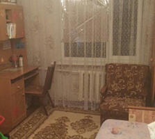 Срочно!!! 1-ком. кв-ра 5 эт. в 5-эт. доме м-н Октябрьский. 10500 уе