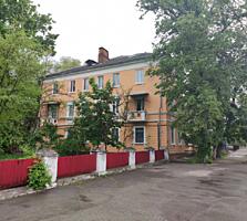 2-комнатная в центре Тирасполя, высокие потолки