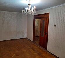 Срочно! Продам 2-х комн 4/5 р-н 1-ой больницы 47м2 середина 21600 евро