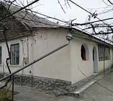 Продается каменный дом в Центре Слободзеи 13,5 соток
