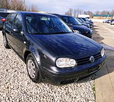 VW GOLF 4, 2000г, 1.6 бенз - 3300!!!