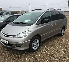 Toyota Previa Эксклюзив на нейтральных номерах