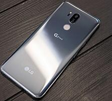 LG G7 ThinQ 64GB volte премиальный смартфон, флагман- СРОЧНАЯ ЦЕНА!