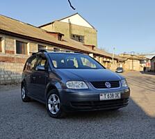 VW Touran 1.9 TDI, 5 мест, МКПП 6