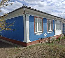 Продаю Дом(88м2), летняя кухня(34м2), на участке 5,5 сот. г. Глодяны
