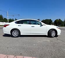 Nissan Altima - состояние нового авто!