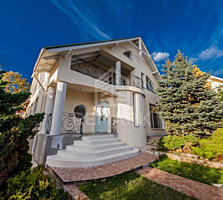 Se vinde casă, amplasat pe str. Miorița, MOBILATĂ, 6 ari! Casa este ..