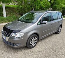 Продам Volkswagen Touran 2007г Заводской газ Метан