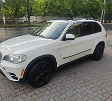 Продам BMW X5 2013г. в идеальном состоянии