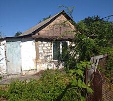 Продается дом требующий ремонта на Балке по улицу Шмидта 6 соток