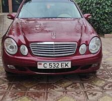 Продам Mercedes Benz w211 2003год