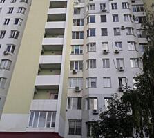 Продам 3к. к., общ S- 133м. кв. Таирова, цена 35000у. е.